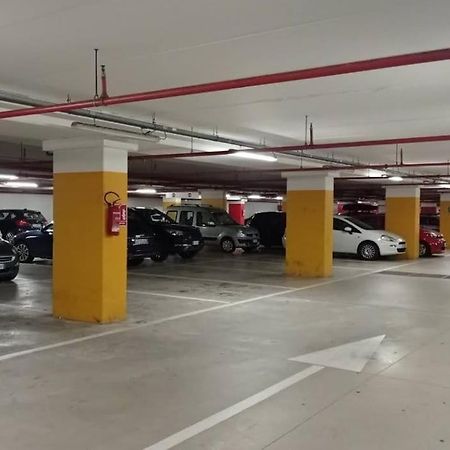 Casa Etruschi - Appartamento Con Posto Auto Livorno Exteriér fotografie